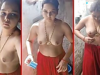 Gorgeous Desi insta model showing pussy on selfie webcam MMs Leaked